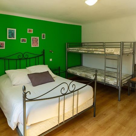 Hotel La Barguelonne Montcuq Екстер'єр фото