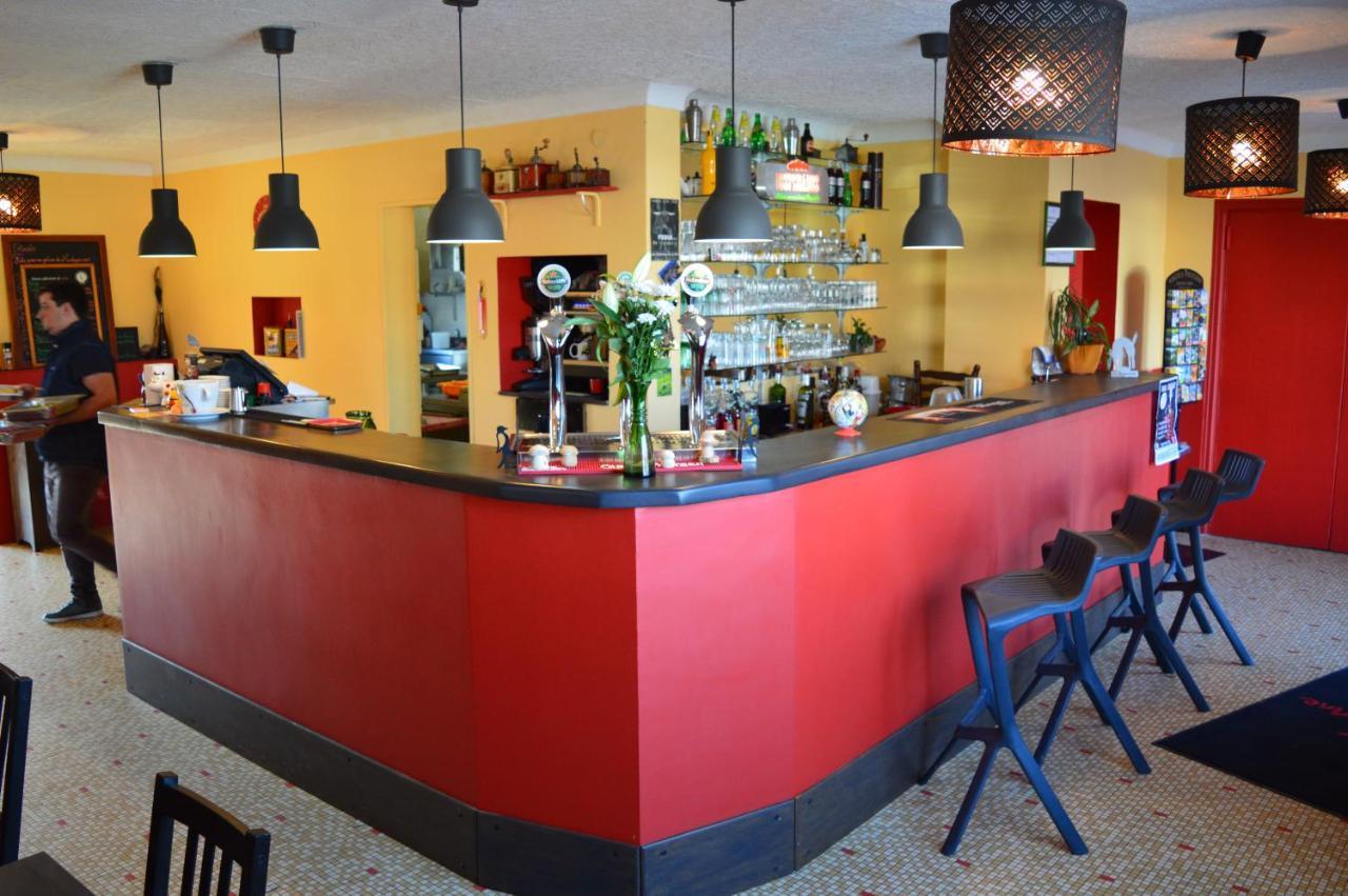 Hotel La Barguelonne Montcuq Екстер'єр фото