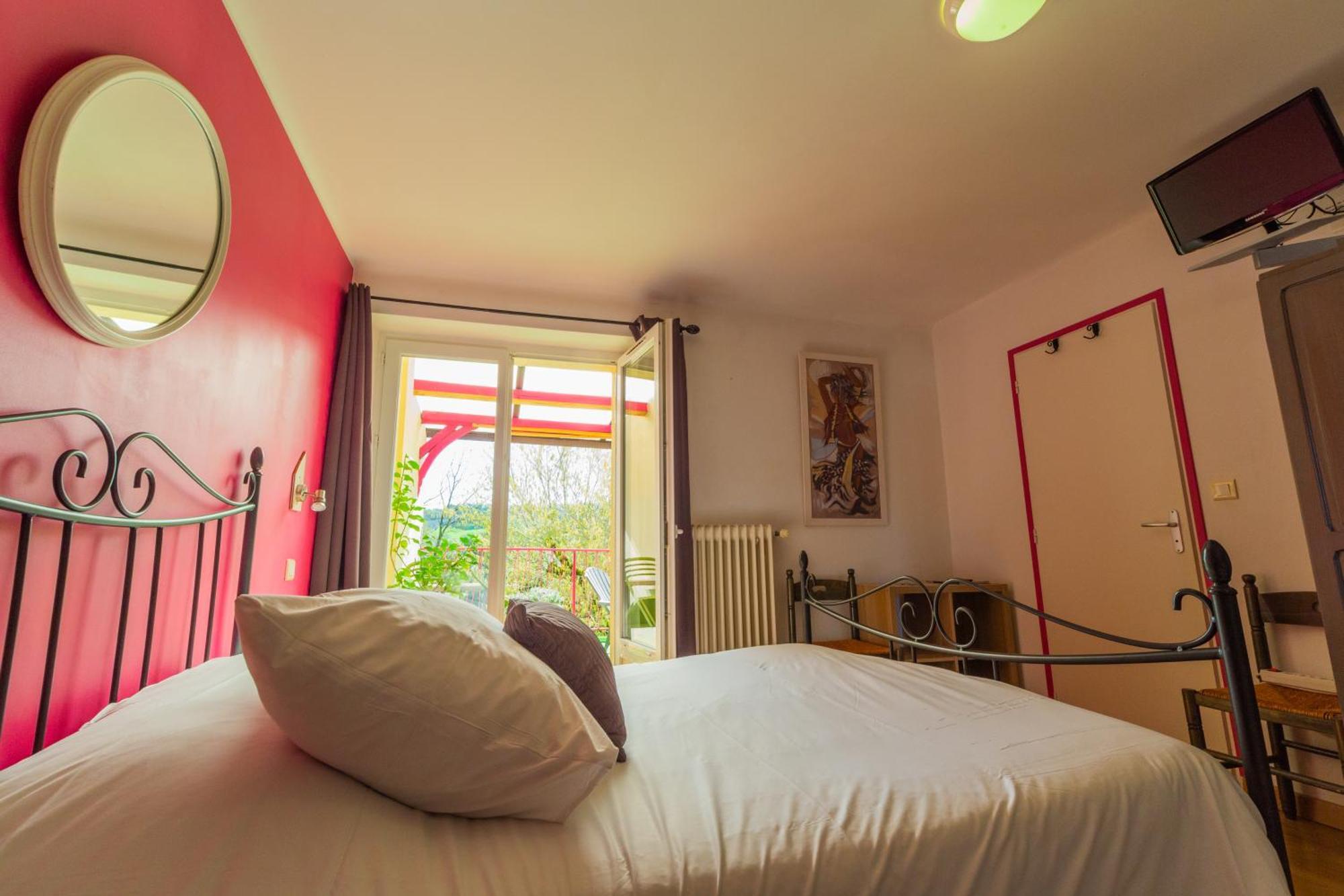 Hotel La Barguelonne Montcuq Екстер'єр фото