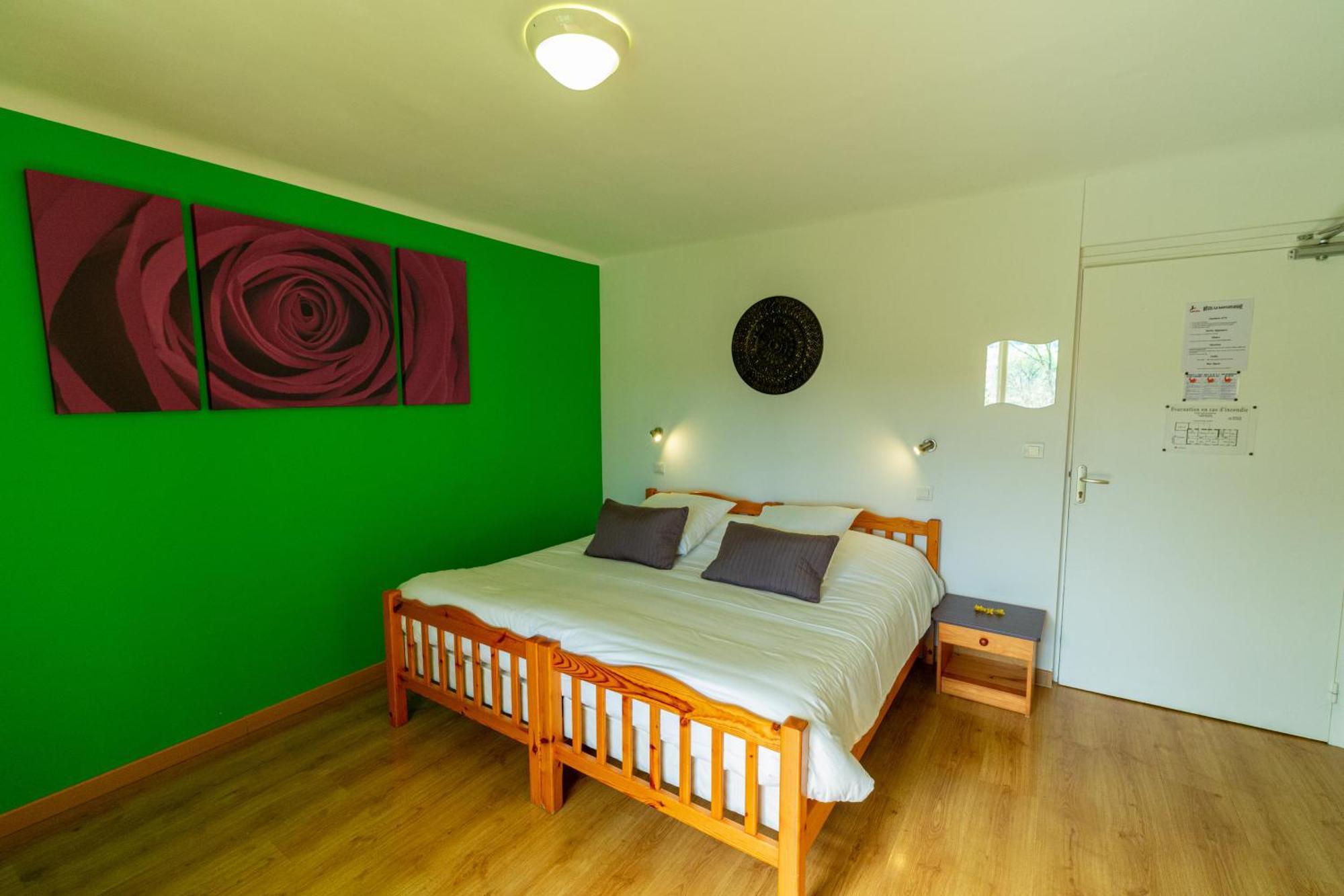 Hotel La Barguelonne Montcuq Екстер'єр фото