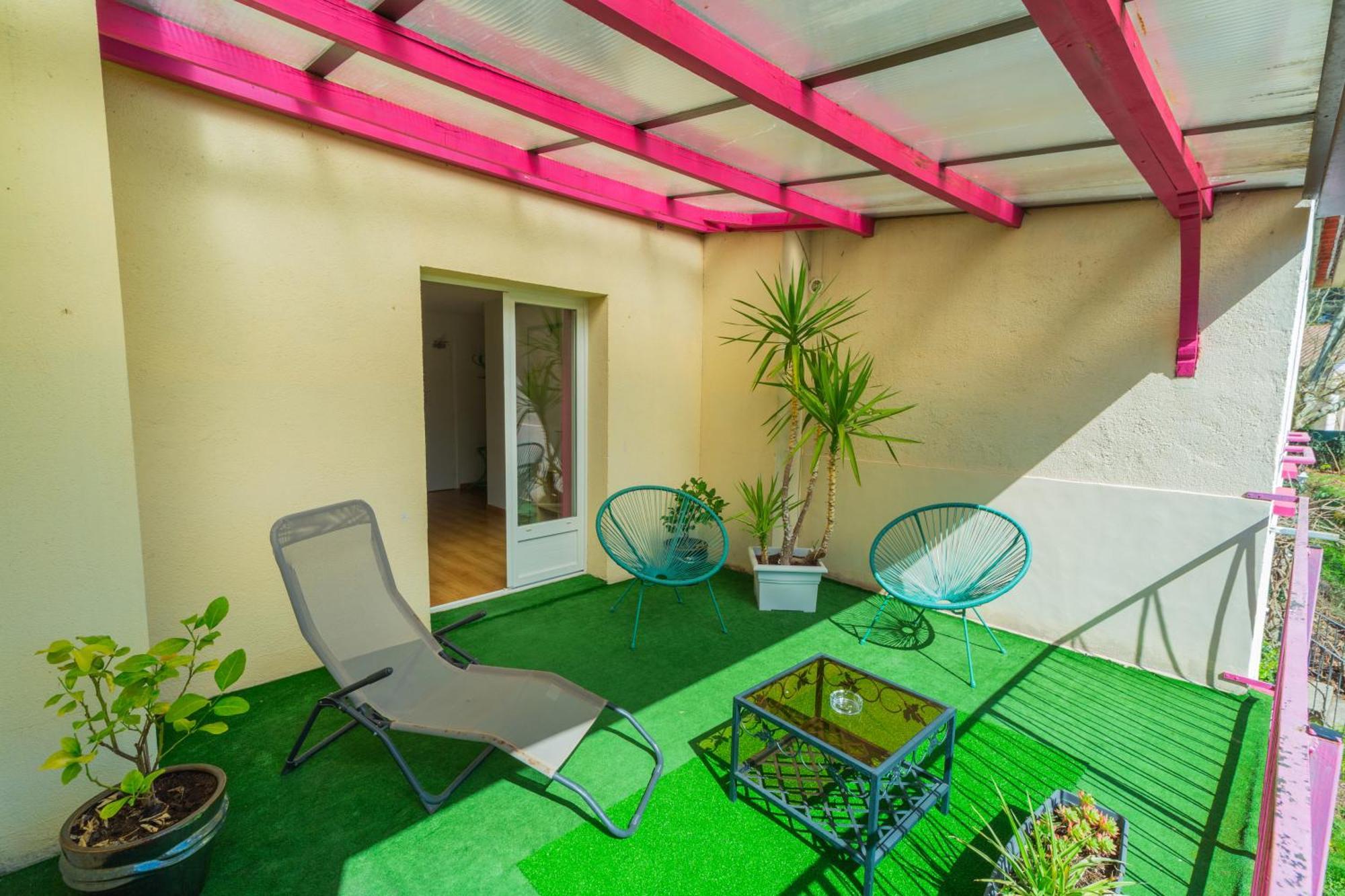Hotel La Barguelonne Montcuq Екстер'єр фото